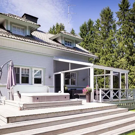 Satulinna Villa